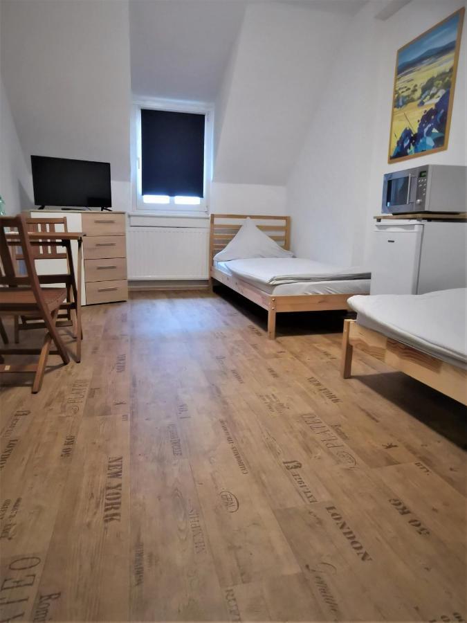 Hotel-Pension Zum Hirsch Hattersheim am Main Eksteriør billede